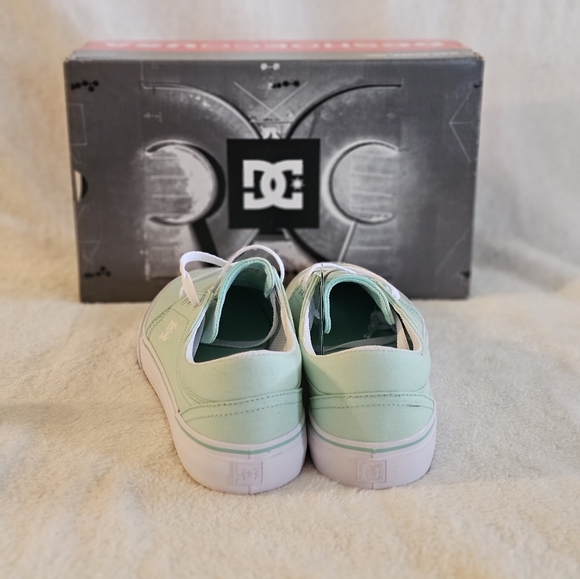 Mint DC womens sneakers - Picture 4 of 6